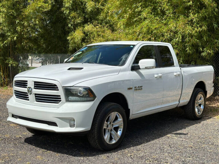 2014-ram-1500-sport-4x4-4dr-quad-cab-6-3-ft-sb-pickup (1)